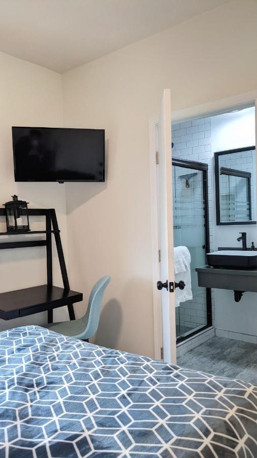 Anchor Pointe Mini-hôtel 2*